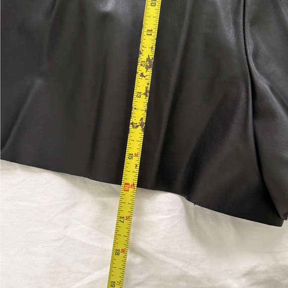 Zara Vegan Leather Mini Skort / Skirt with Shorts - Black - Size XL - Picture 5 of 5